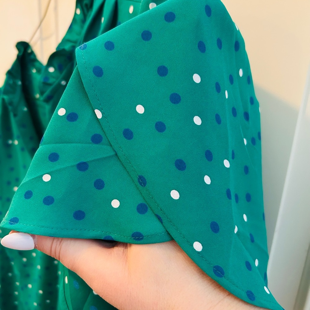 41 Hawthorn Green and White Polka Dot Blouse - Picture 6 of 9